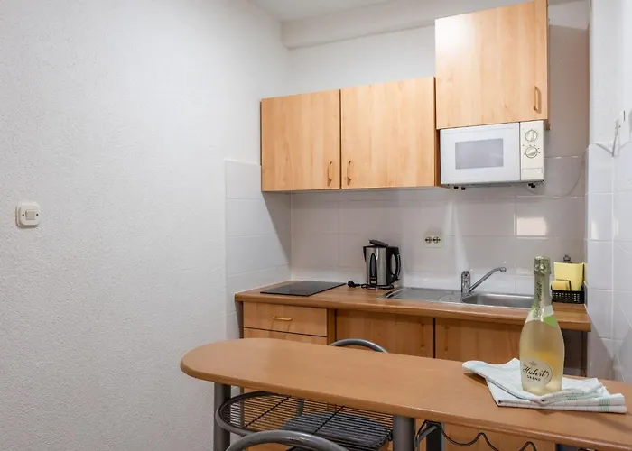 Apartamento Tusla 2 By Interhome Vir